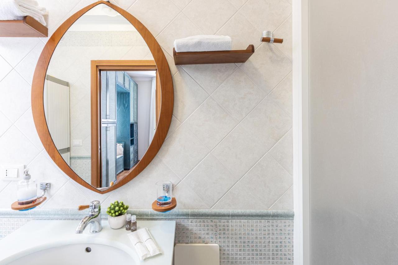 Sorrentovibes - Spacious 3 Bedrooms Apartment In Sorrento Oldtown Dış mekan fotoğraf