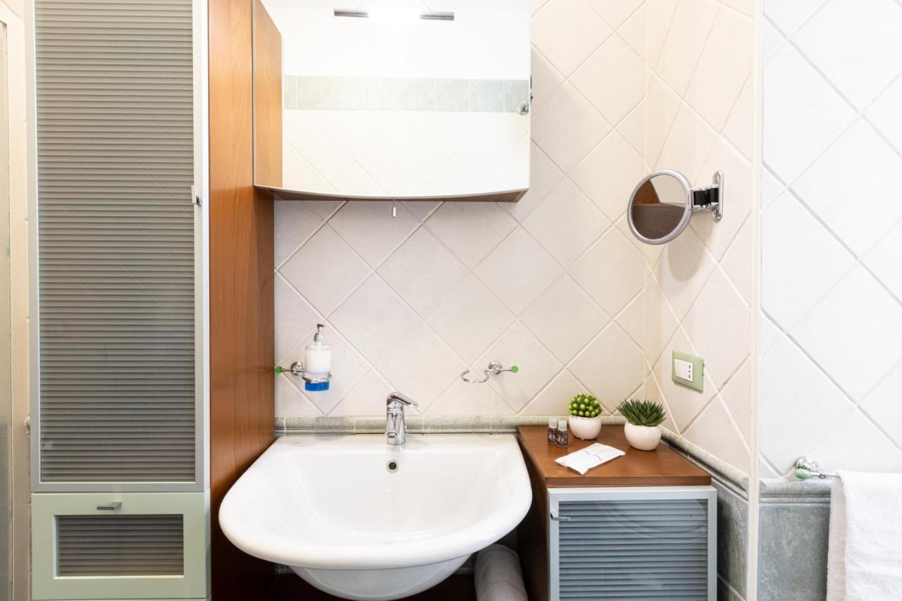Sorrentovibes - Spacious 3 Bedrooms Apartment In Sorrento Oldtown Dış mekan fotoğraf